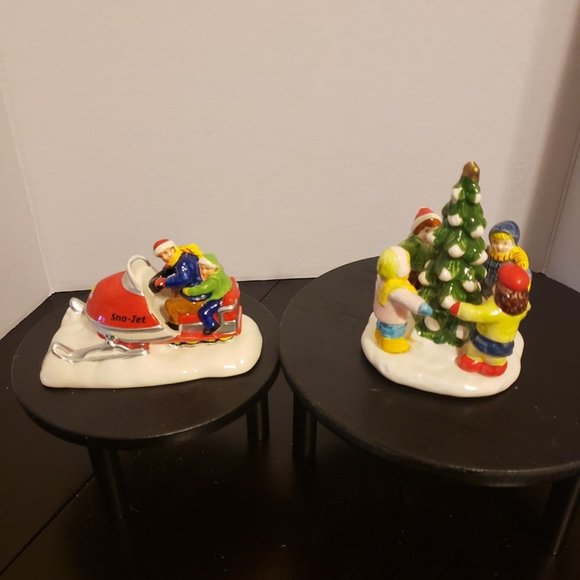 Department 56 Sno-Jet Snowmobile & Kids Around The Tree - Picture 1 of 7